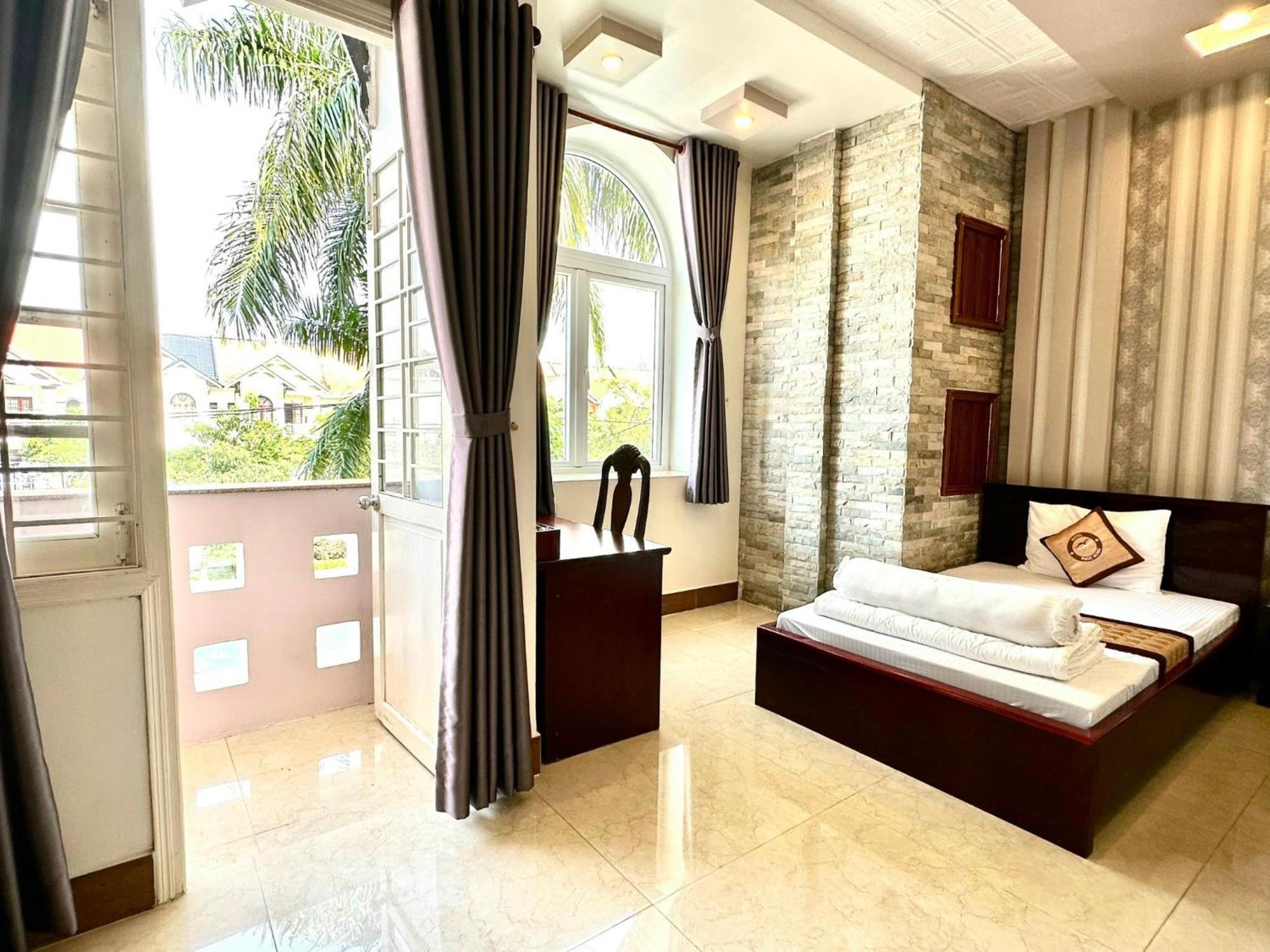 Phuc Hung Hotel Rạch Giá Zewnętrze zdjęcie