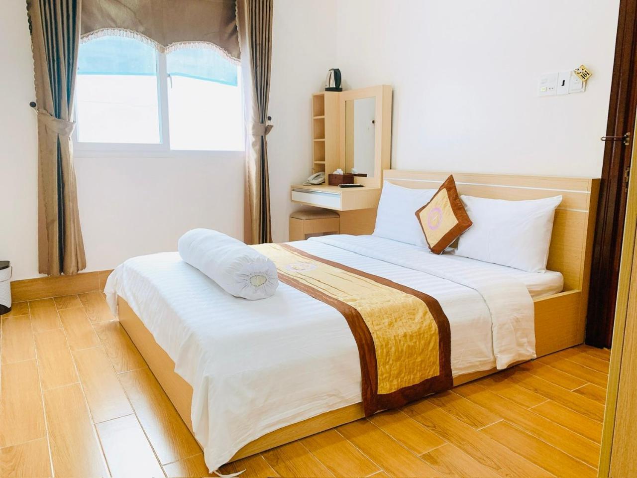 Phuc Hung Hotel Rạch Giá Zewnętrze zdjęcie